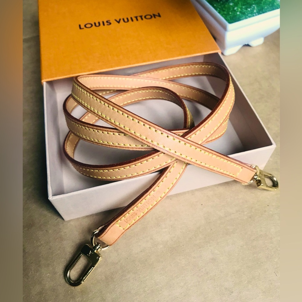✅ 100% AUTHENTIC EXCELLENT LOUIS VUITTON LEATHER STRAP CROSSBODY LENGTH